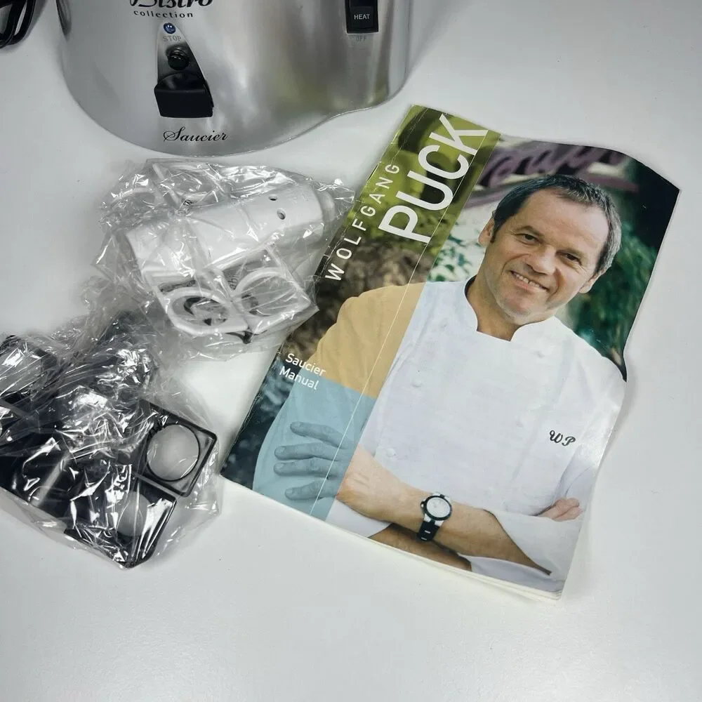 Wolfgang Puck Bistro Collection Saucier Froth Au Lait Frother BFAL-0010 Blender